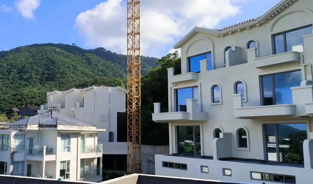 Custom aluminum curtain wall systems for luxury villas - North American design standards